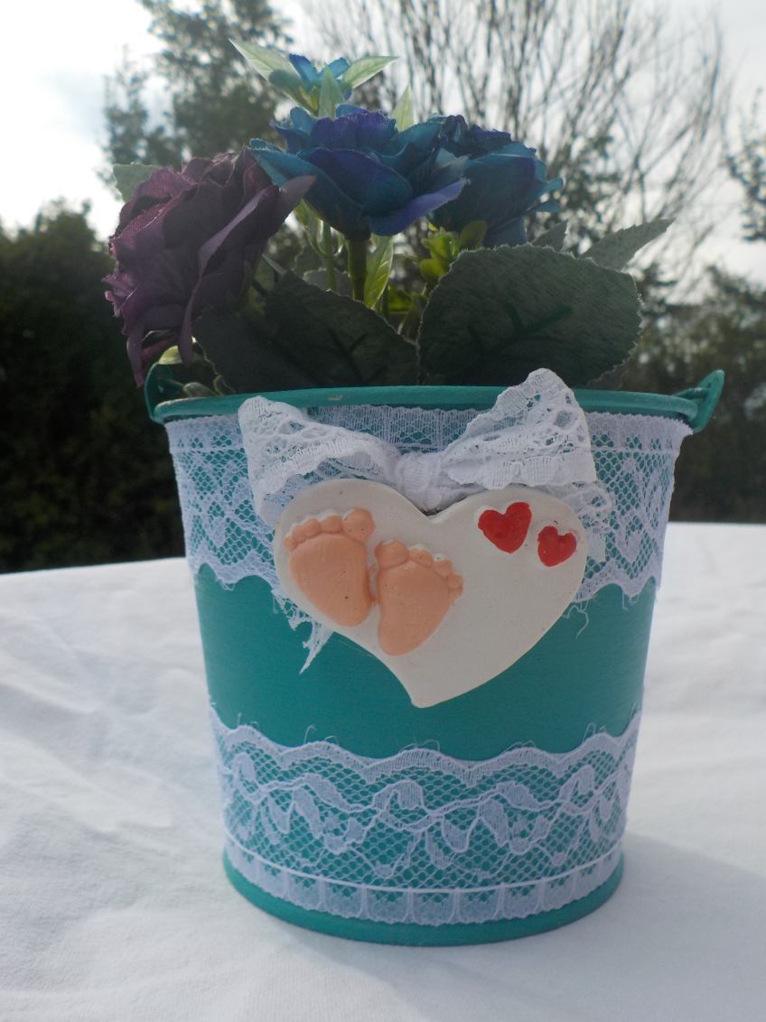 vaso per fiori in latta con gessetto